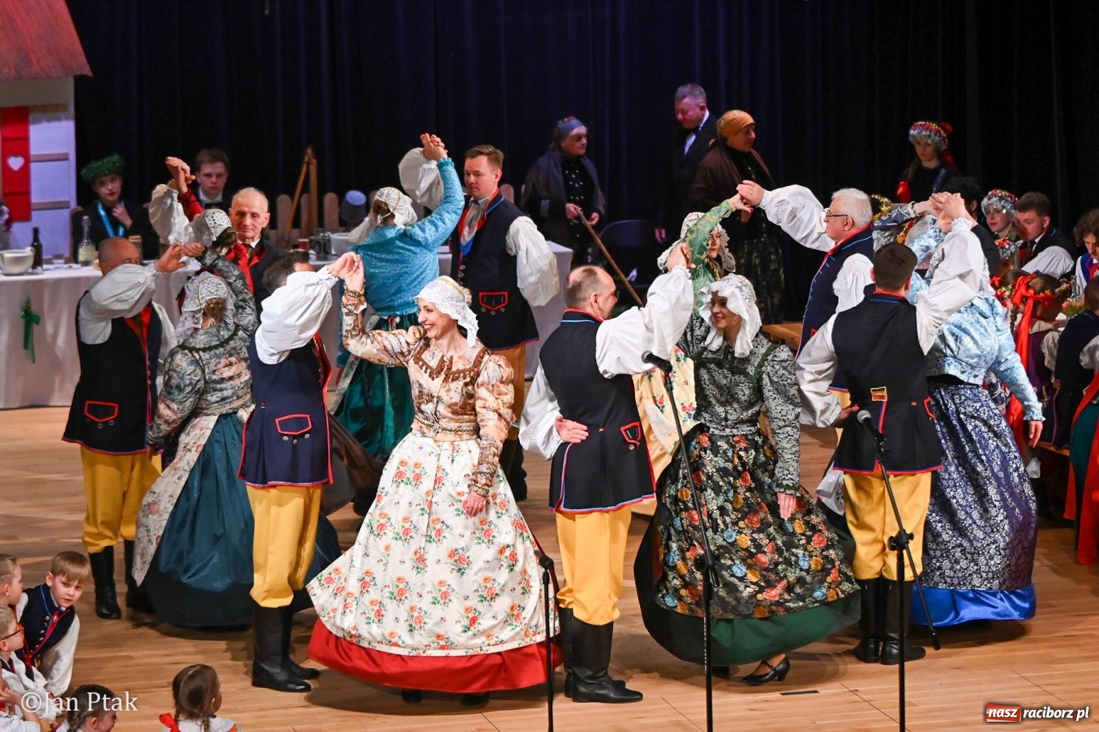 Zdjęcie w galerii na portalu naszraciborz.pl: Wesele Śląskie przyciągnęło tłumy do RCK [FOTO] wiadomości z regionu