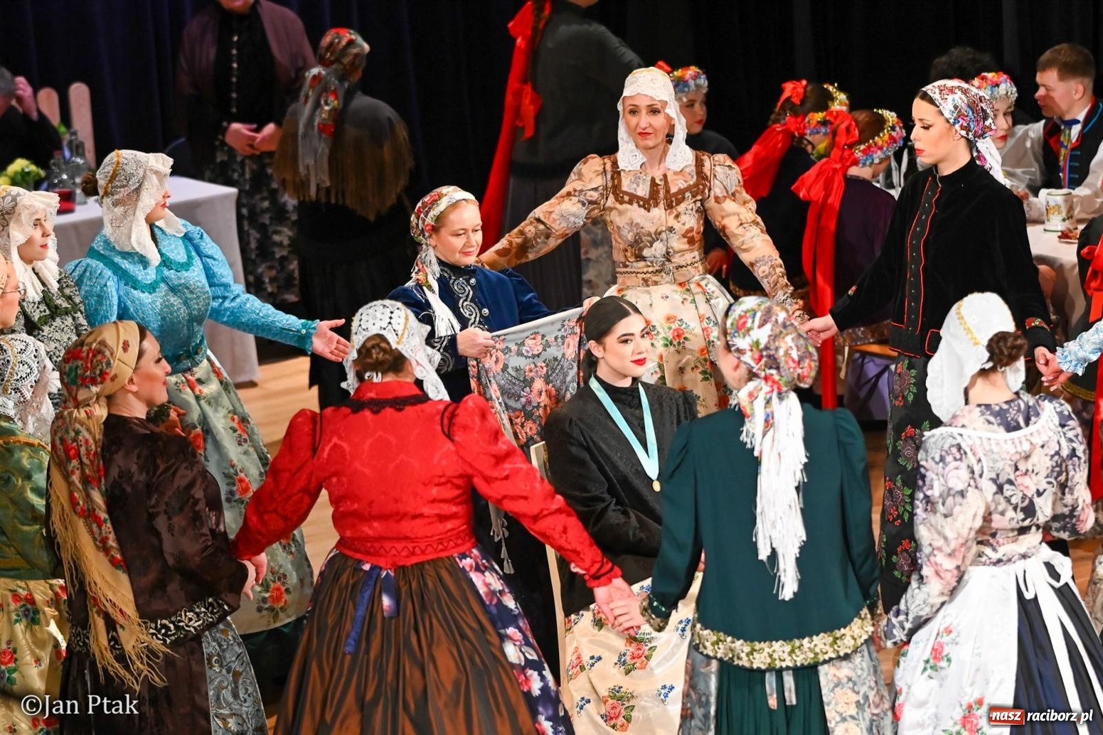 Zdjęcie w galerii na portalu naszraciborz.pl: Wesele Śląskie przyciągnęło tłumy do RCK [FOTO] wiadomości z regionu