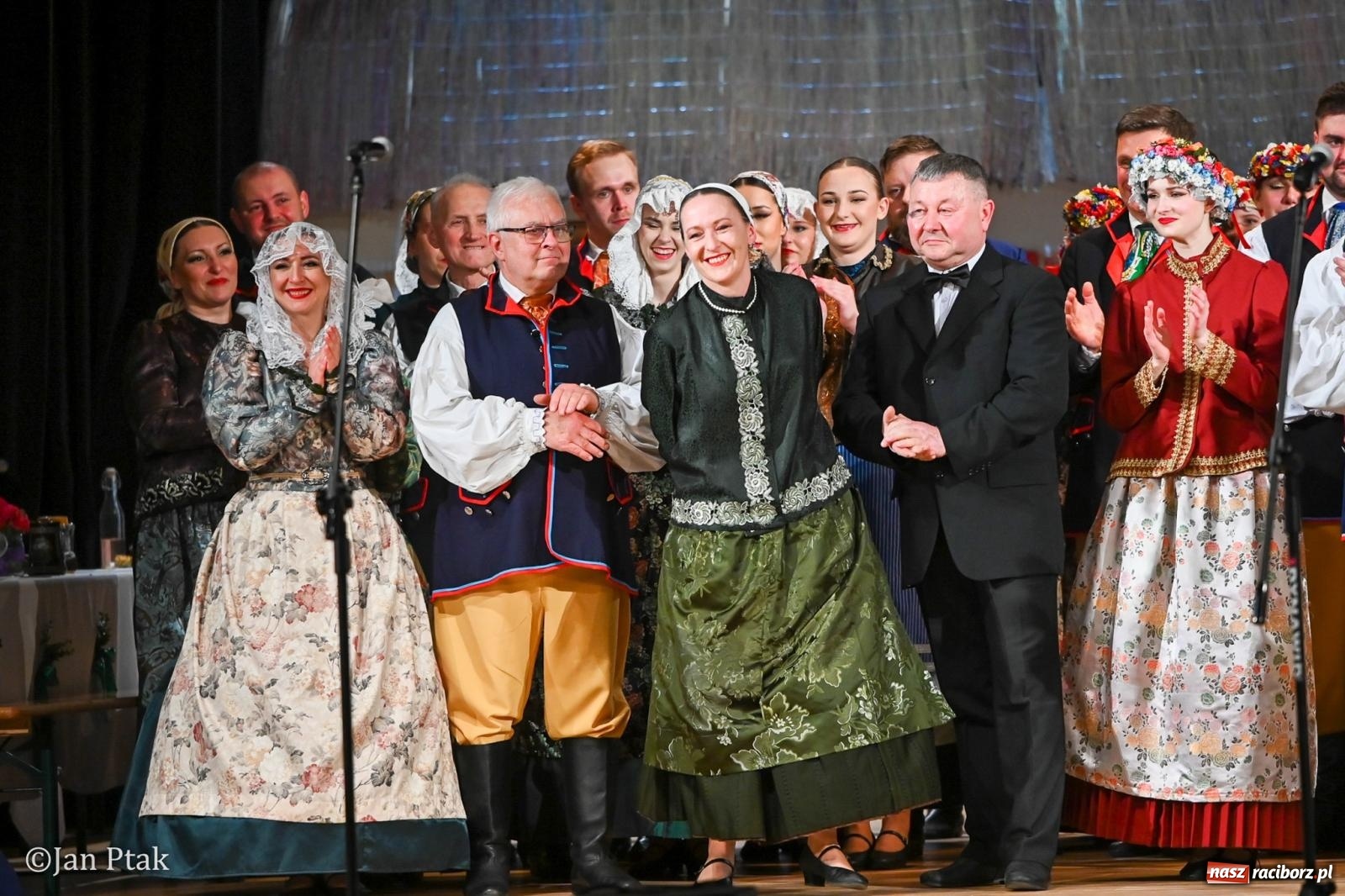 Zdjęcie w galerii na portalu naszraciborz.pl: Wesele Śląskie przyciągnęło tłumy do RCK [FOTO] wiadomości z regionu