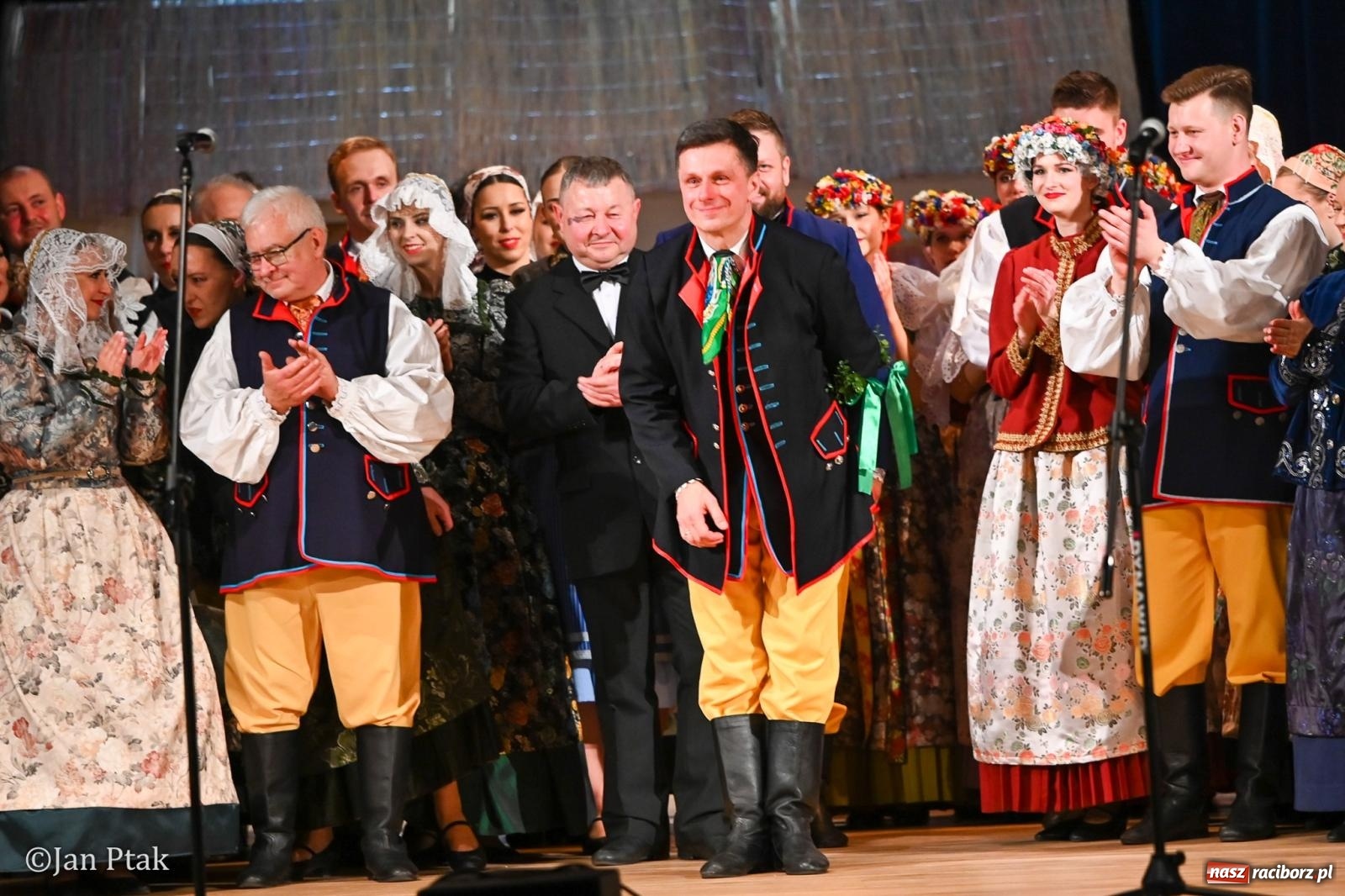 Zdjęcie w galerii na portalu naszraciborz.pl: Wesele Śląskie przyciągnęło tłumy do RCK [FOTO] wiadomości z regionu