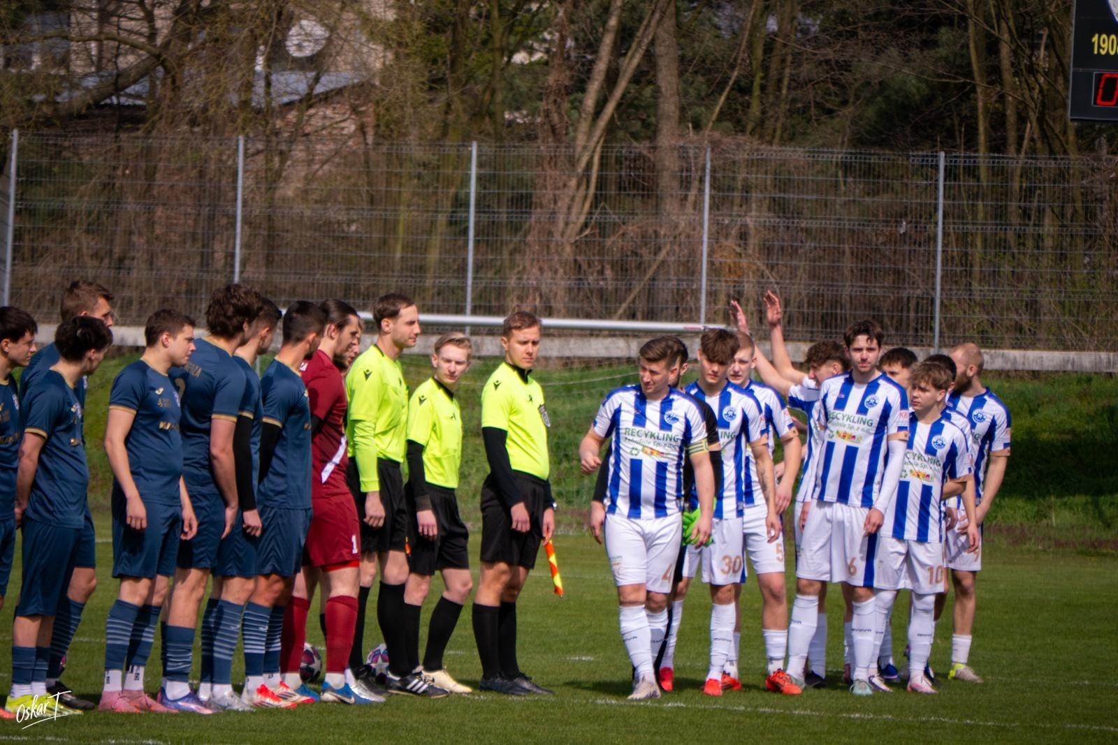 Zdjęcie w galerii na portalu naszraciborz.pl: Od nadziei do rozczarowania. Nędza przegrywa z Górnikiem Radlin [FOTO] wiadomości z regionu