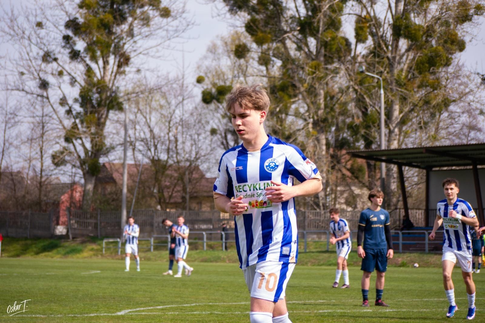 Zdjęcie w galerii na portalu naszraciborz.pl: Od nadziei do rozczarowania. Nędza przegrywa z Górnikiem Radlin [FOTO] wiadomości z regionu