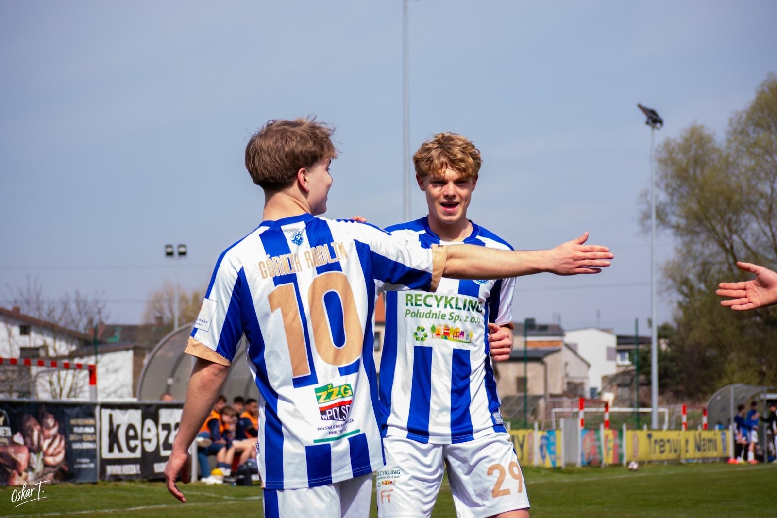 Zdjęcie w galerii na portalu naszraciborz.pl: Od nadziei do rozczarowania. Nędza przegrywa z Górnikiem Radlin [FOTO] wiadomości z regionu