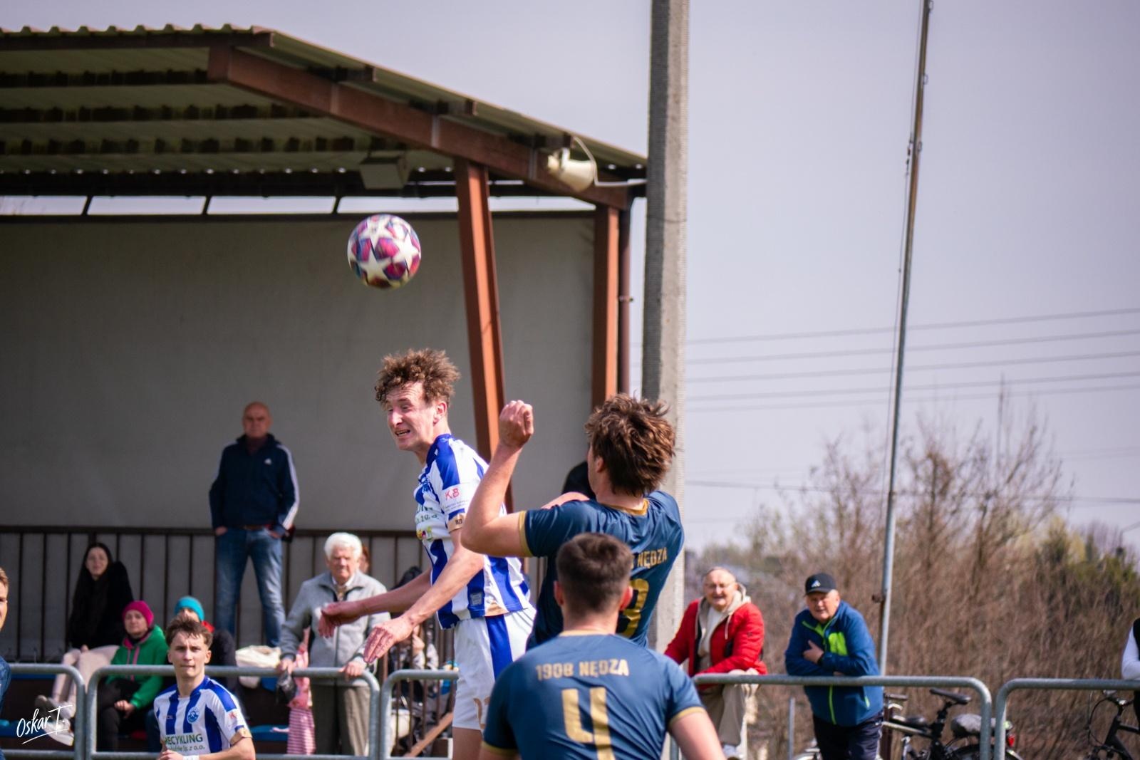 Zdjęcie w galerii na portalu naszraciborz.pl: Od nadziei do rozczarowania. Nędza przegrywa z Górnikiem Radlin [FOTO] wiadomości z regionu