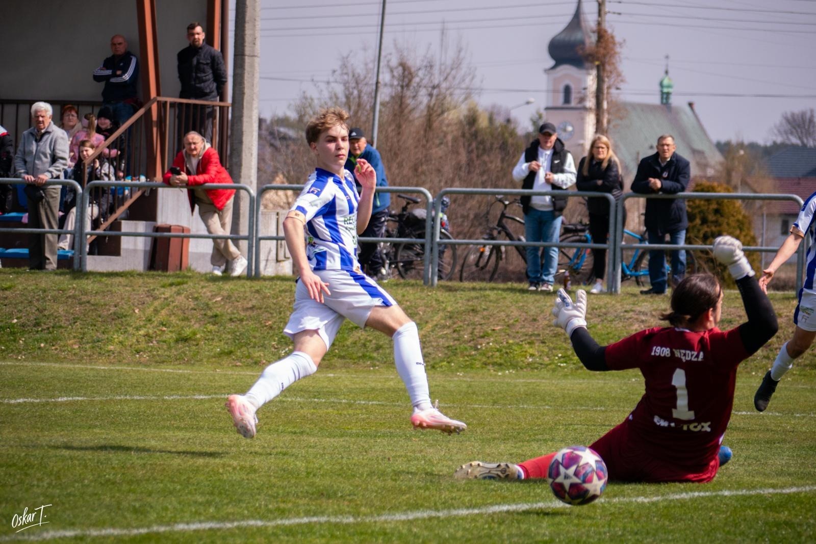 Zdjęcie w galerii na portalu naszraciborz.pl: Od nadziei do rozczarowania. Nędza przegrywa z Górnikiem Radlin [FOTO] wiadomości z regionu