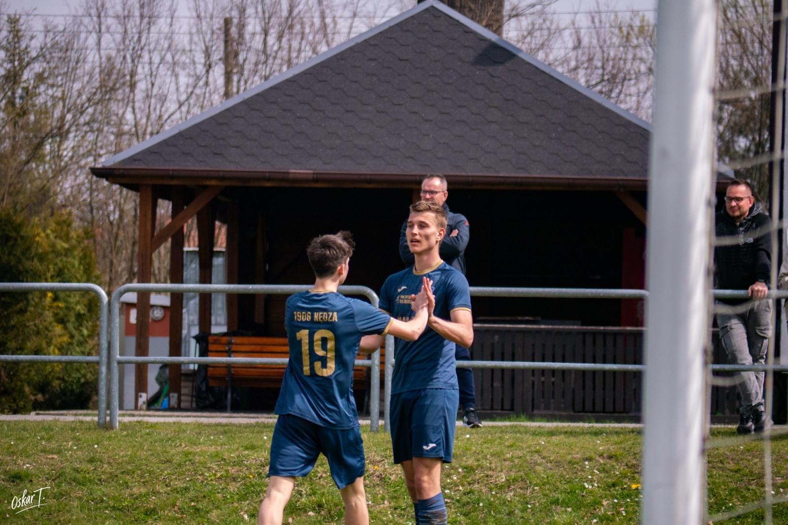 Zdjęcie w galerii na portalu naszraciborz.pl: Od nadziei do rozczarowania. Nędza przegrywa z Górnikiem Radlin [FOTO] wiadomości z regionu
