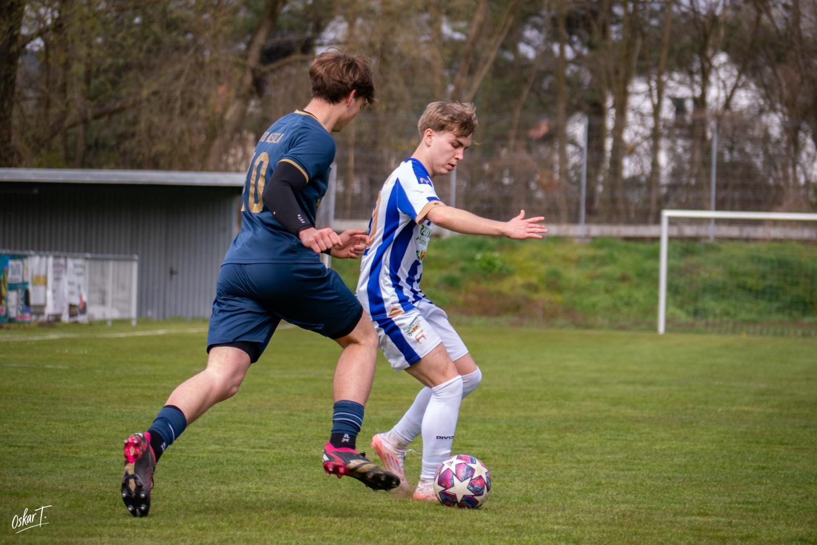 Zdjęcie w galerii na portalu naszraciborz.pl: Od nadziei do rozczarowania. Nędza przegrywa z Górnikiem Radlin [FOTO] wiadomości z regionu