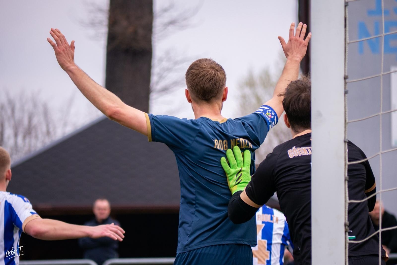 Zdjęcie w galerii na portalu naszraciborz.pl: Od nadziei do rozczarowania. Nędza przegrywa z Górnikiem Radlin [FOTO] wiadomości z regionu