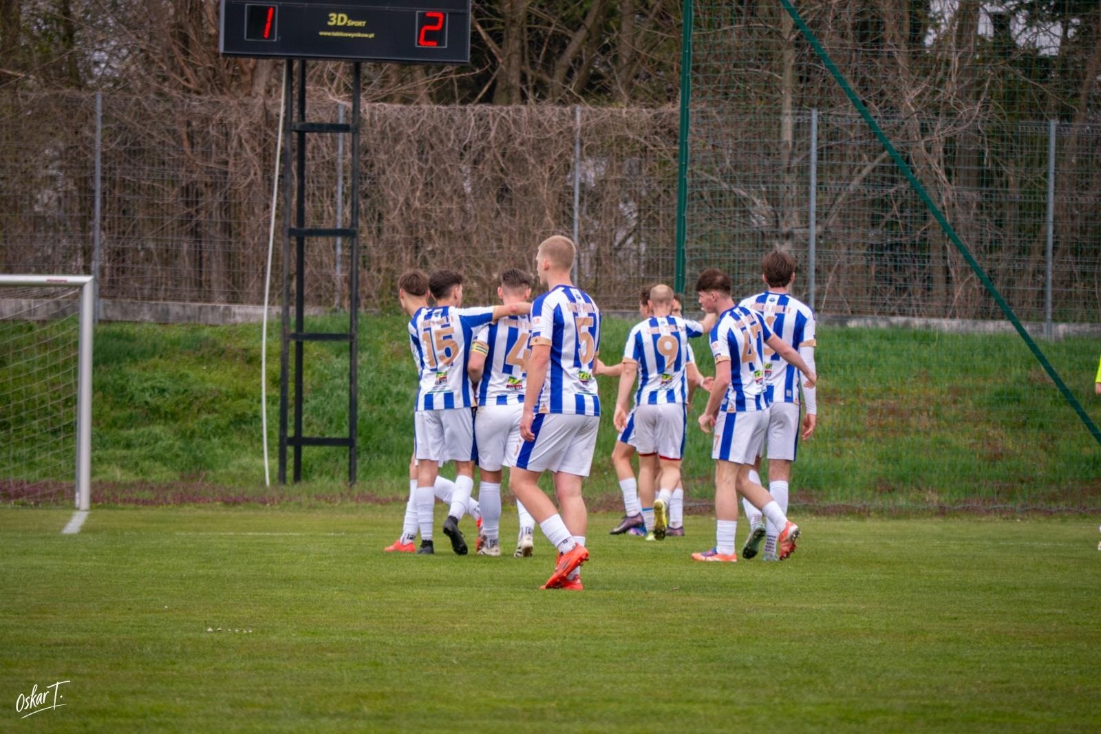 Zdjęcie w galerii na portalu naszraciborz.pl: Od nadziei do rozczarowania. Nędza przegrywa z Górnikiem Radlin [FOTO] wiadomości z regionu