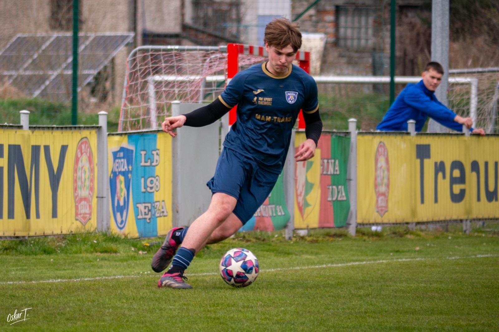 Zdjęcie w galerii na portalu naszraciborz.pl: Od nadziei do rozczarowania. Nędza przegrywa z Górnikiem Radlin [FOTO] wiadomości z regionu