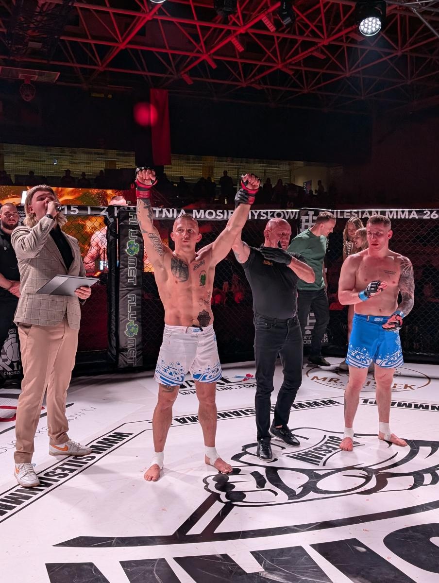 Zdjęcie w galerii na portalu naszraciborz.pl: MMA. Raciborzanie na galach w Chorzowie i Krakowie wiadomości z regionu