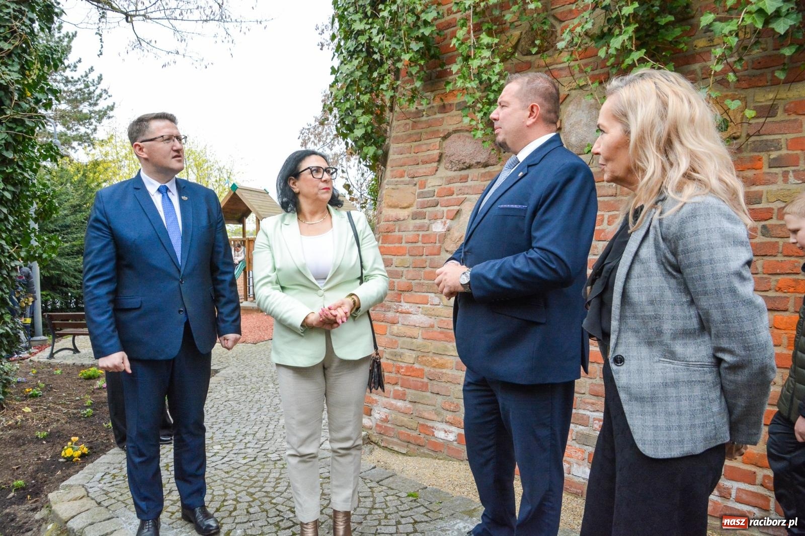 Zdjęcie w galerii na portalu naszraciborz.pl: Odrarium przy Zamku Piastowskim już otwarte. Nowa przestrzeń edukacji przyrodniczej nad Odrą [FOTO i WIDEO] wiadomości z regionu