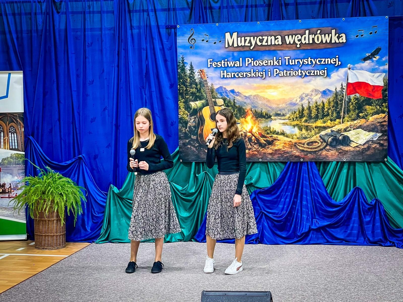 Zdjęcie w galerii na portalu naszraciborz.pl: Muzyczna wędrówka w Krzanowicach. Za nami siódma edycja festiwalu piosenki wiadomości z regionu