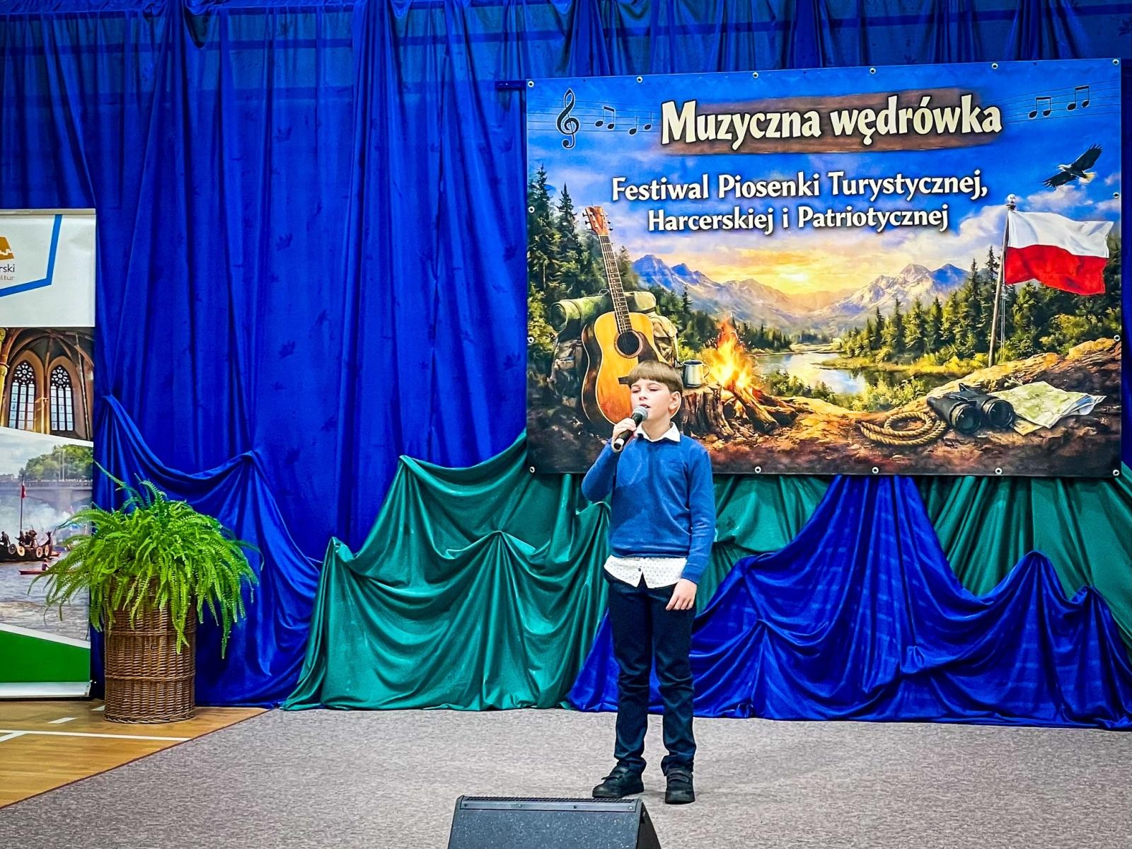 Zdjęcie w galerii na portalu naszraciborz.pl: Muzyczna wędrówka w Krzanowicach. Za nami siódma edycja festiwalu piosenki wiadomości z regionu