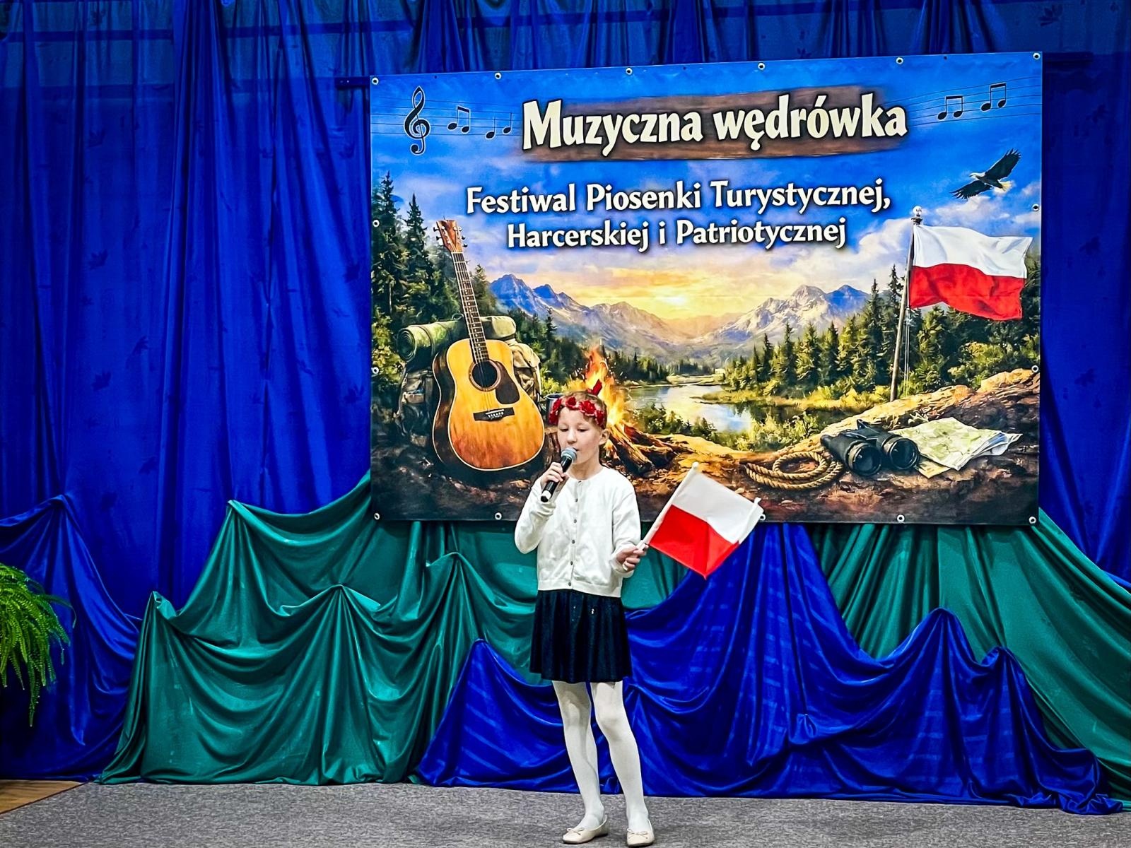 Zdjęcie w galerii na portalu naszraciborz.pl: Muzyczna wędrówka w Krzanowicach. Za nami siódma edycja festiwalu piosenki wiadomości z regionu