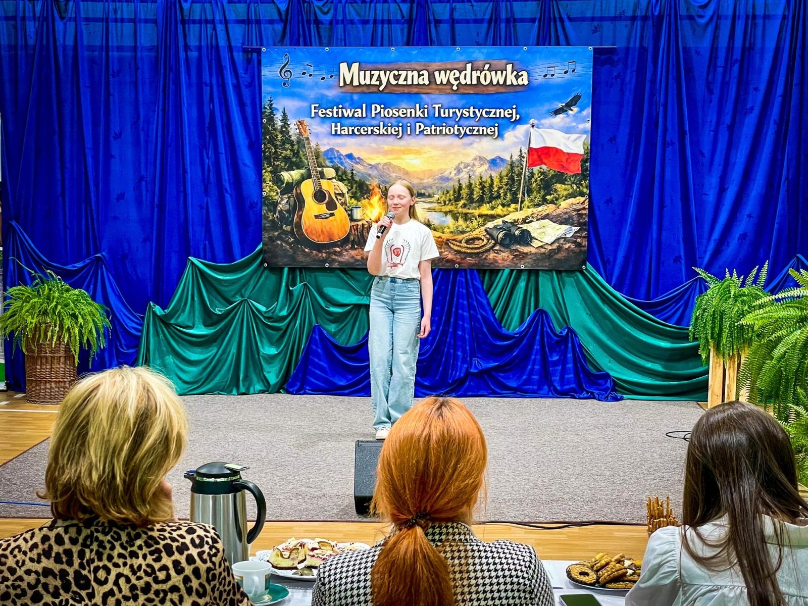 Zdjęcie w galerii na portalu naszraciborz.pl: Muzyczna wędrówka w Krzanowicach. Za nami siódma edycja festiwalu piosenki wiadomości z regionu