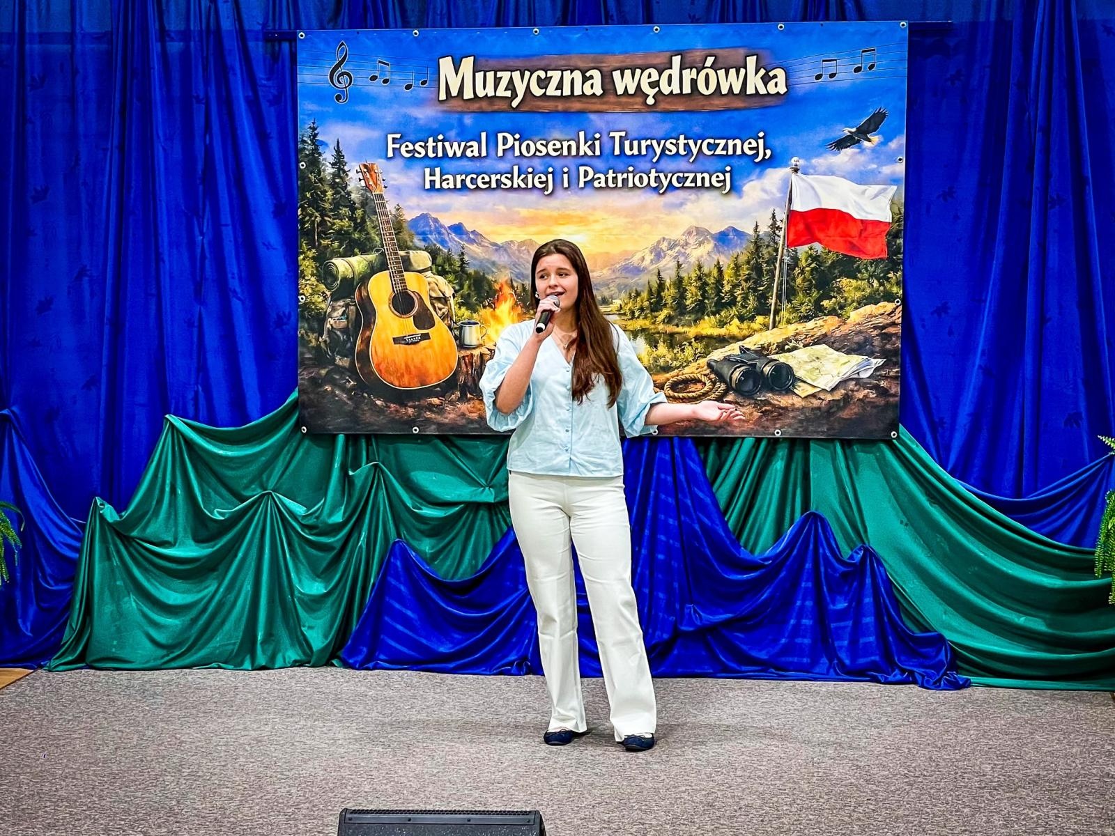 Zdjęcie w galerii na portalu naszraciborz.pl: Muzyczna wędrówka w Krzanowicach. Za nami siódma edycja festiwalu piosenki wiadomości z regionu