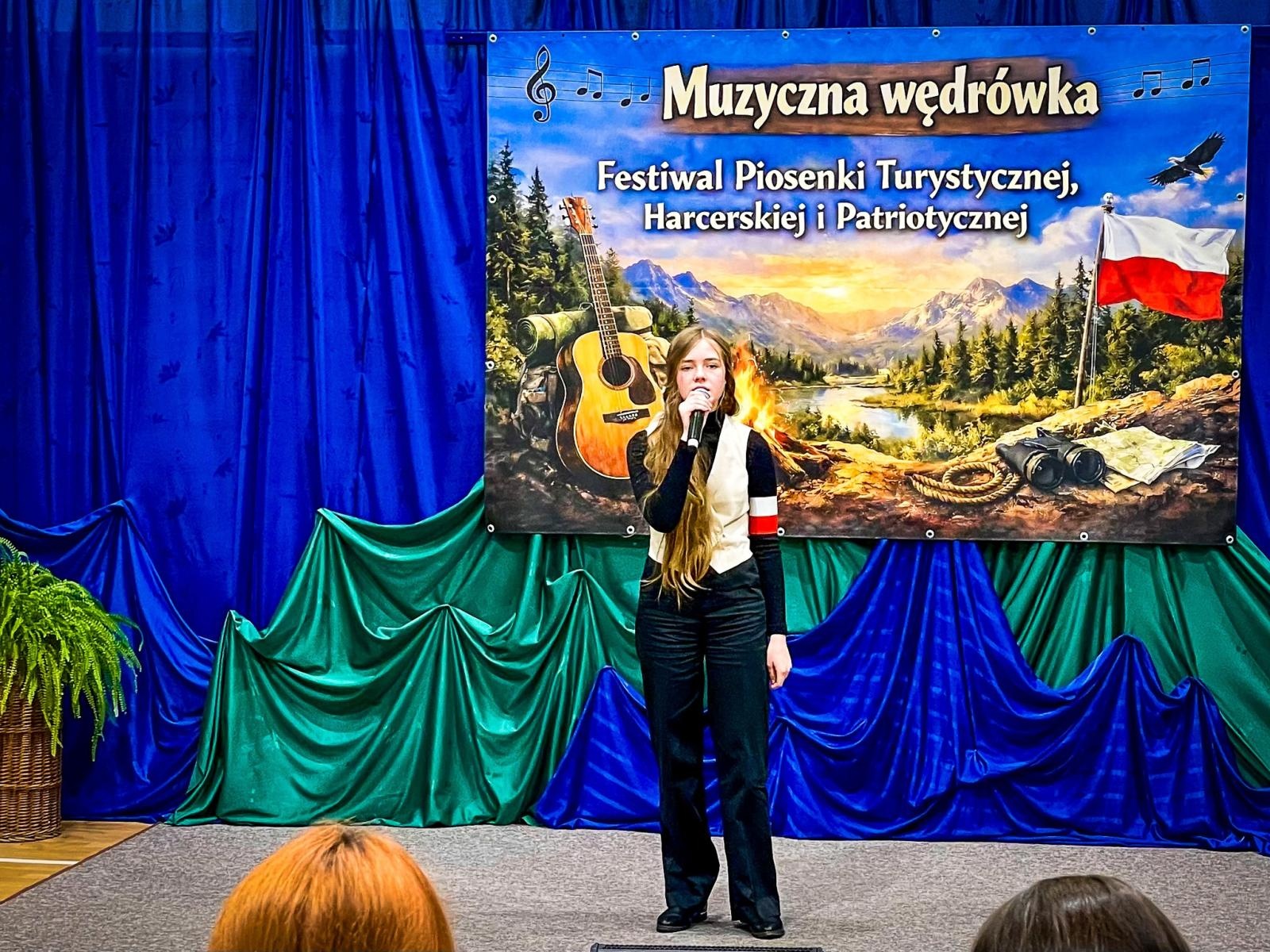 Zdjęcie w galerii na portalu naszraciborz.pl: Muzyczna wędrówka w Krzanowicach. Za nami siódma edycja festiwalu piosenki wiadomości z regionu