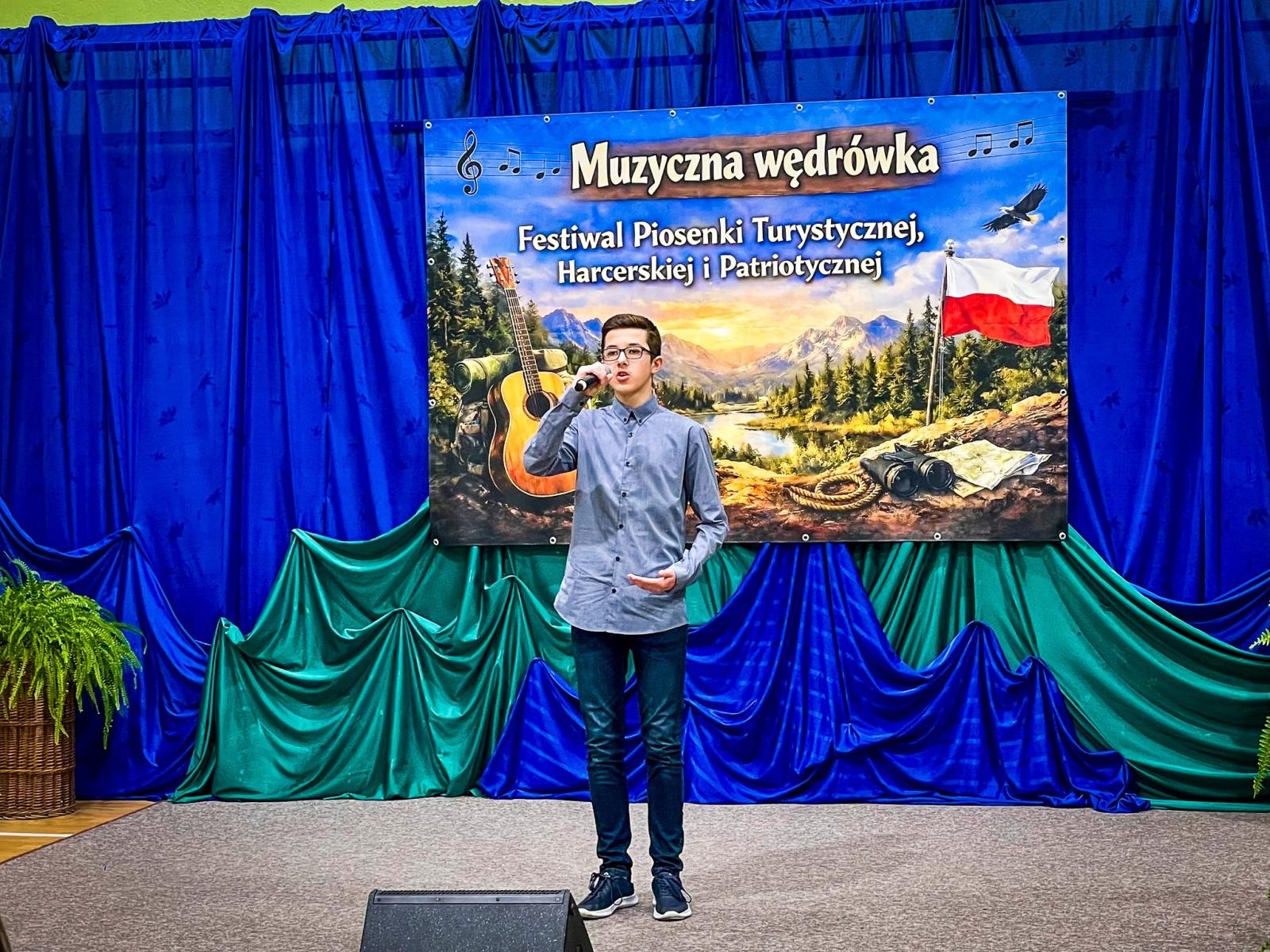 Zdjęcie w galerii na portalu naszraciborz.pl: Muzyczna wędrówka w Krzanowicach. Za nami siódma edycja festiwalu piosenki wiadomości z regionu