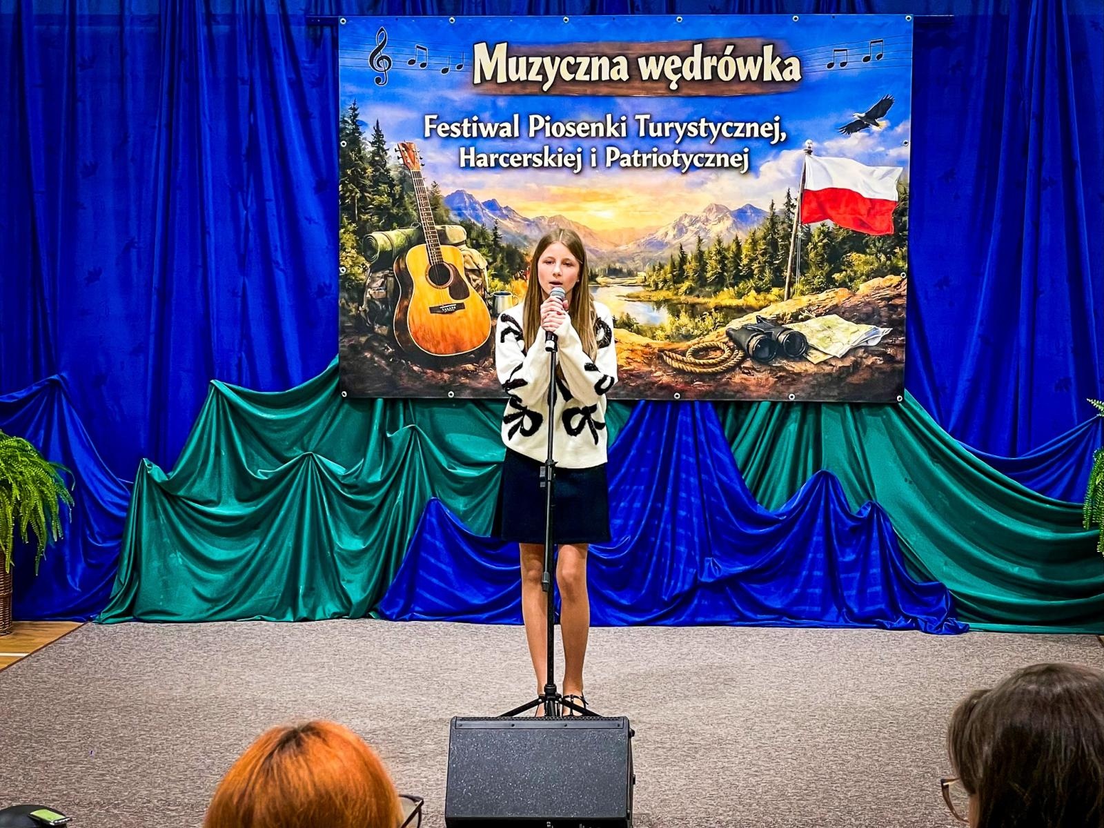 Zdjęcie w galerii na portalu naszraciborz.pl: Muzyczna wędrówka w Krzanowicach. Za nami siódma edycja festiwalu piosenki wiadomości z regionu