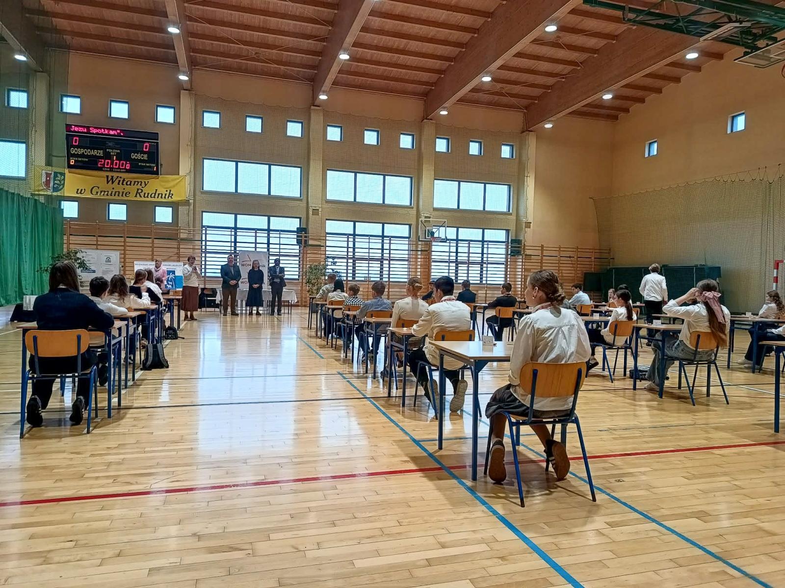 Zdjęcie w galerii na portalu naszraciborz.pl: XVI Wojewódzki Drużynowy Konkurs Religijny w Rudniku wiadomości z regionu