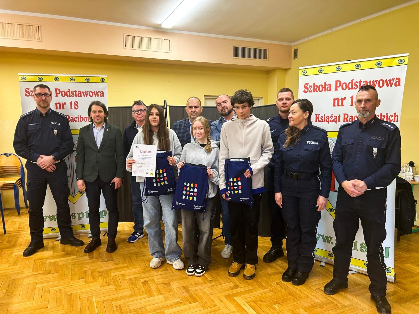 Zdjęcie w galerii na portalu naszraciborz.pl: Powiatowy Turniej Bezpieczeństwa w Ruchu Drogowym rozstrzygnięty wiadomości z regionu