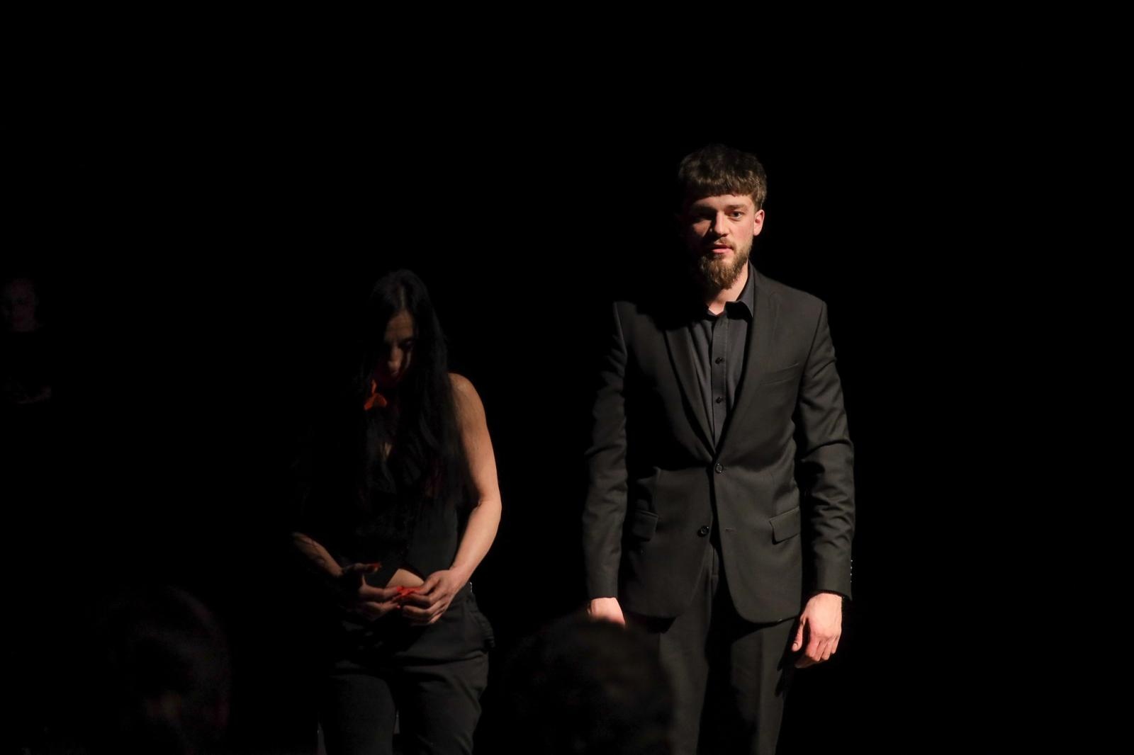 Zdjęcie w galerii na portalu naszraciborz.pl: Raciborski spektakl Prze(z)nie/kształcenia na IV Ogólnopolskim Przeglądzie Teatrów Amatorskich TOR wiadomości z regionu