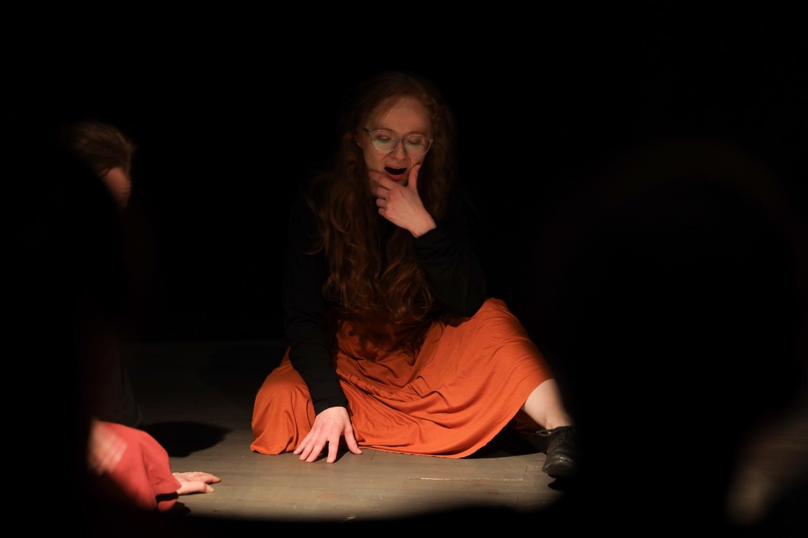 Zdjęcie w galerii na portalu naszraciborz.pl: Raciborski spektakl Prze(z)nie/kształcenia na IV Ogólnopolskim Przeglądzie Teatrów Amatorskich TOR wiadomości z regionu