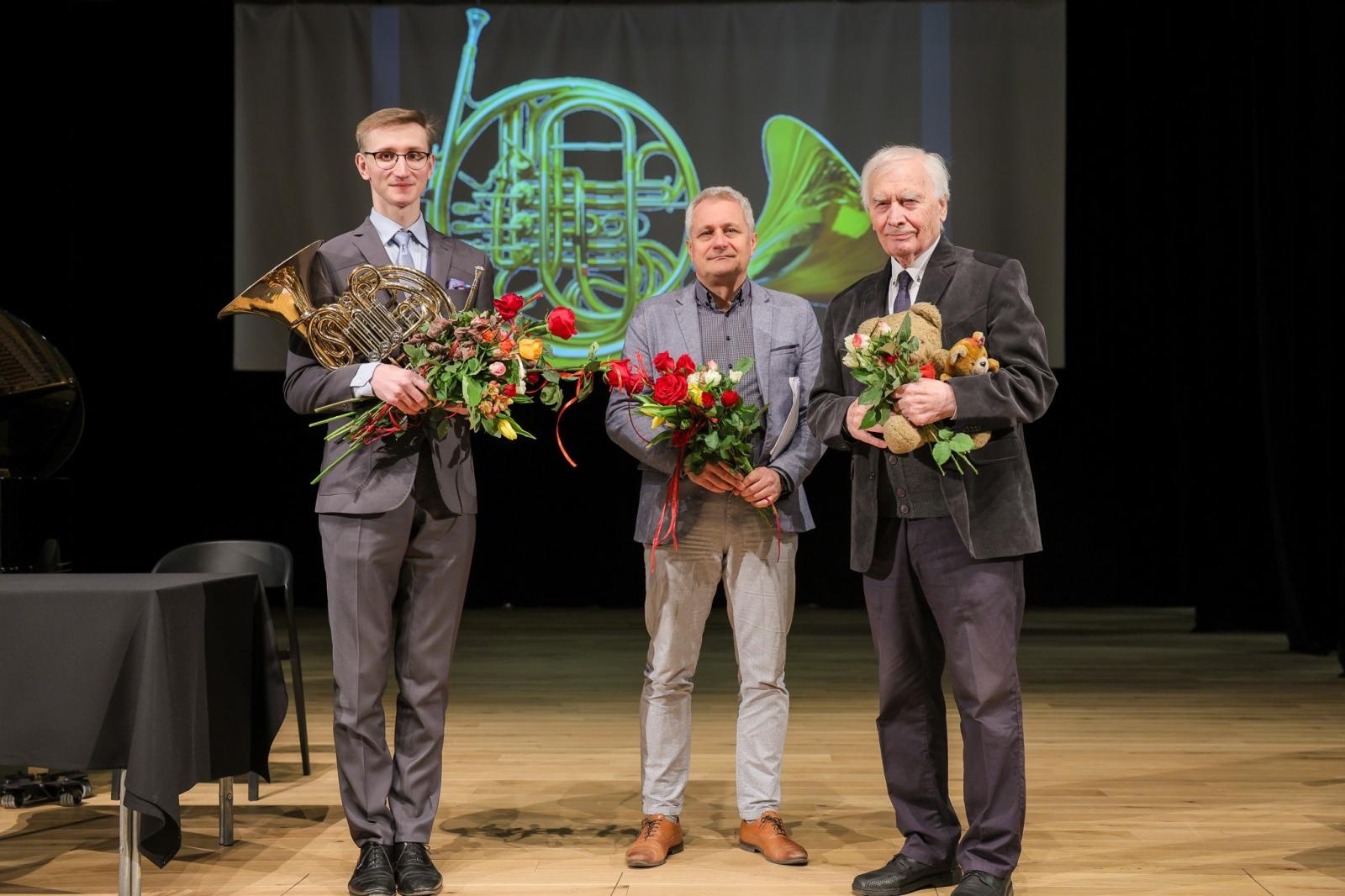 Zdjęcie w galerii na portalu naszraciborz.pl: WALTORNIA, czyli róg, bohaterem koncertów umuzykalniających w RCK wiadomości z regionu