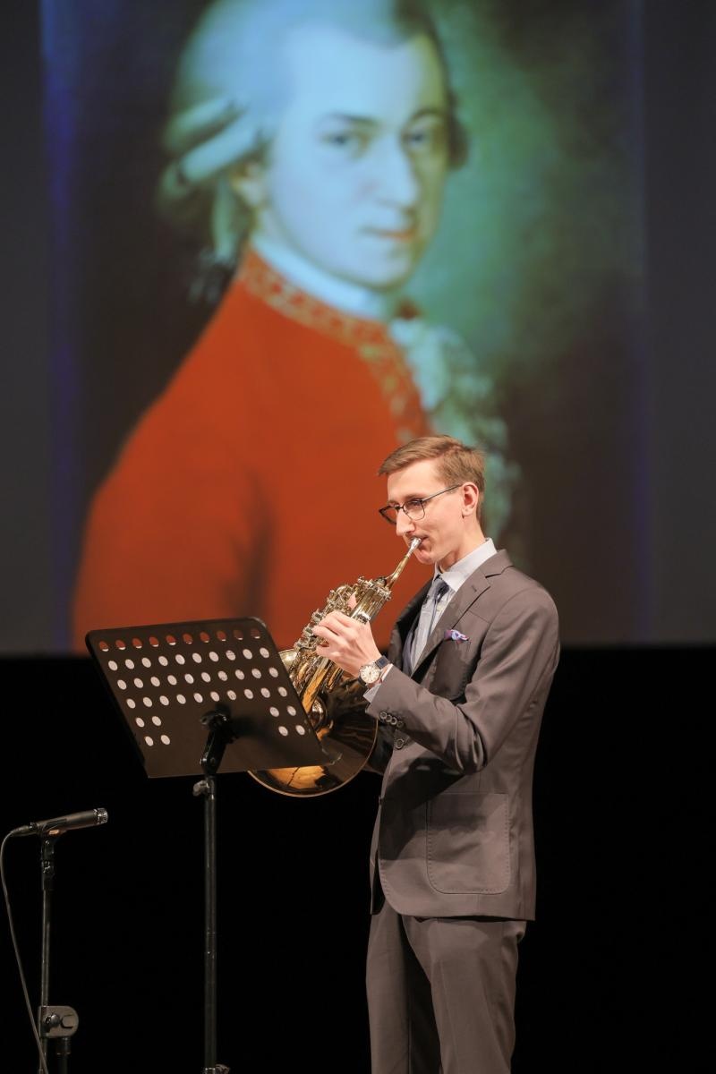 Zdjęcie w galerii na portalu naszraciborz.pl: WALTORNIA, czyli róg, bohaterem koncertów umuzykalniających w RCK wiadomości z regionu