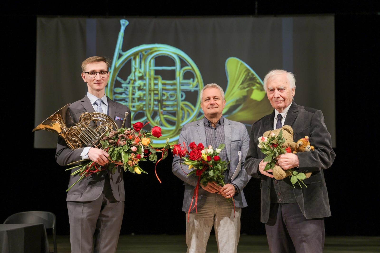 Zdjęcie w galerii na portalu naszraciborz.pl: WALTORNIA, czyli róg, bohaterem koncertów umuzykalniających w RCK wiadomości z regionu
