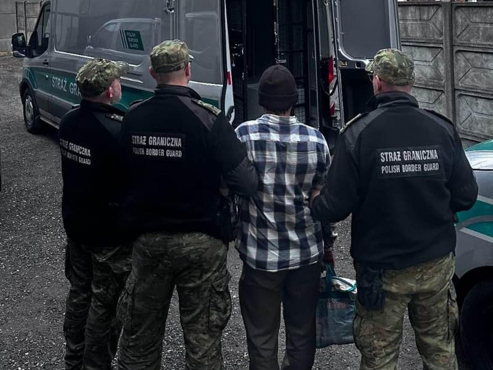 Zdjęcie w galerii na portalu naszraciborz.pl: Brak zgody na nielegalny pobyt i pracę w Polsce wiadomości z regionu