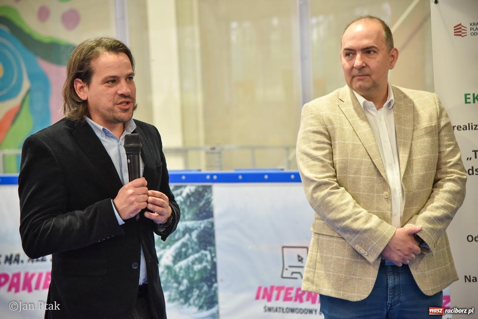 Zdjęcie w galerii na portalu naszraciborz.pl: Lodowisko Piastor zmieniło przeznaczenie. Po ślizgawce czas na gry zespołowe i aktywności ruchowe wiadomości z regionu