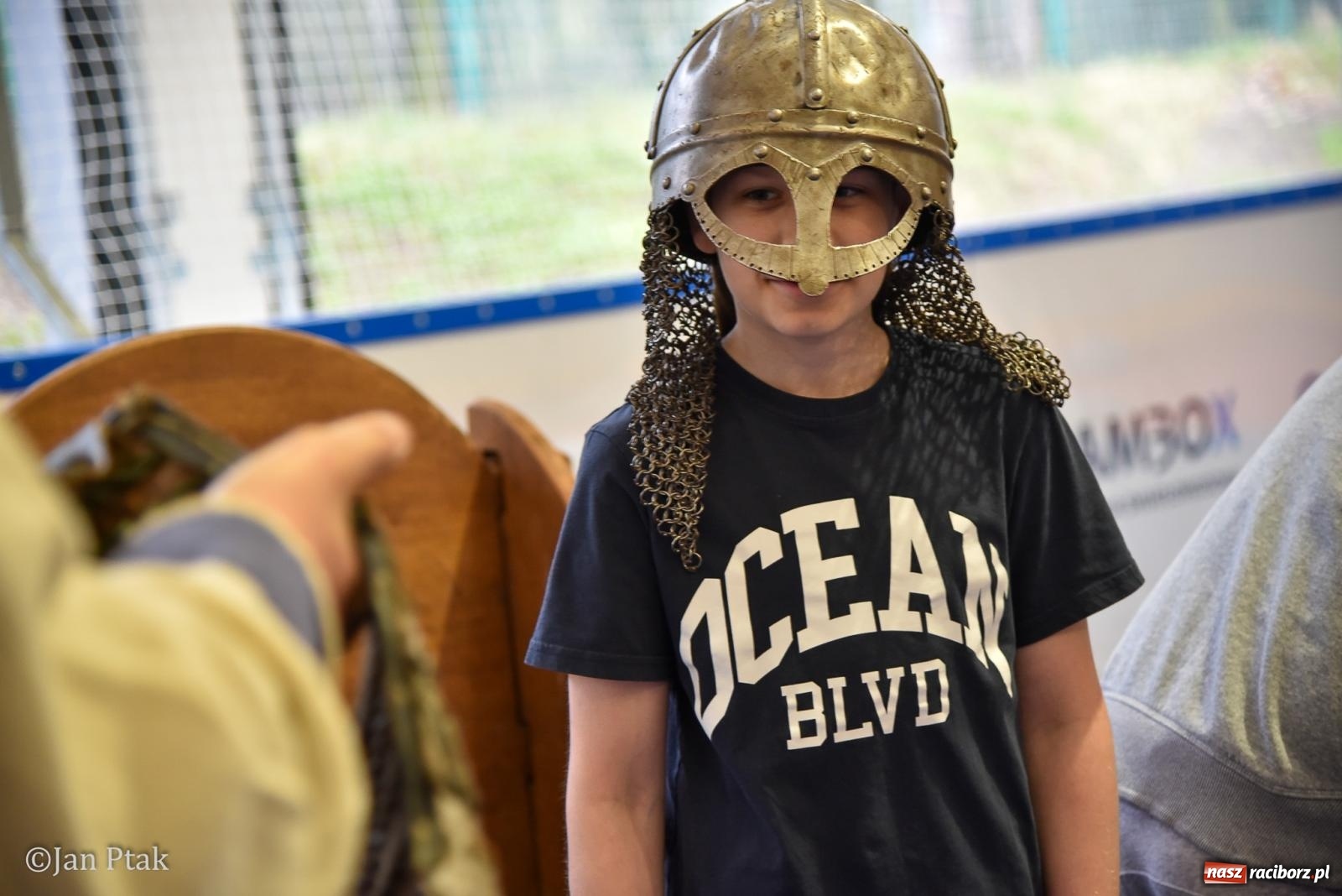 Zdjęcie w galerii na portalu naszraciborz.pl: Lodowisko Piastor zmieniło przeznaczenie. Po ślizgawce czas na gry zespołowe i aktywności ruchowe wiadomości z regionu