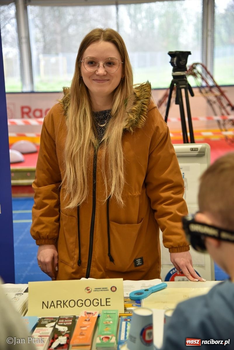 Zdjęcie w galerii na portalu naszraciborz.pl: Lodowisko Piastor zmieniło przeznaczenie. Po ślizgawce czas na gry zespołowe i aktywności ruchowe wiadomości z regionu
