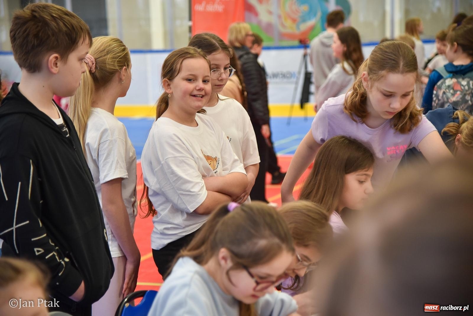 Zdjęcie w galerii na portalu naszraciborz.pl: Lodowisko Piastor zmieniło przeznaczenie. Po ślizgawce czas na gry zespołowe i aktywności ruchowe wiadomości z regionu