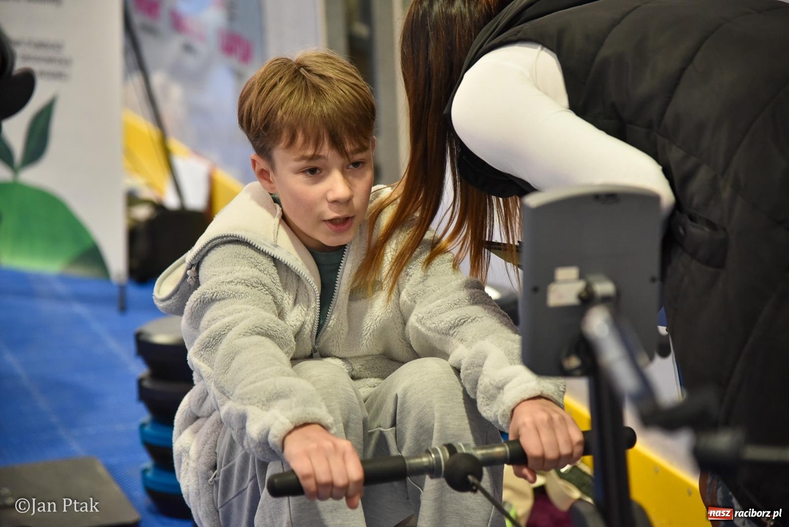 Zdjęcie w galerii na portalu naszraciborz.pl: Lodowisko Piastor zmieniło przeznaczenie. Po ślizgawce czas na gry zespołowe i aktywności ruchowe wiadomości z regionu