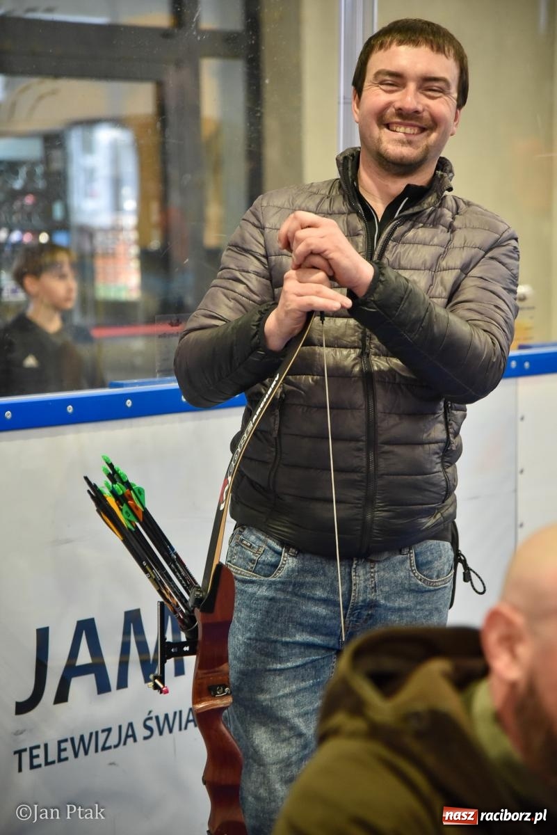 Zdjęcie w galerii na portalu naszraciborz.pl: Lodowisko Piastor zmieniło przeznaczenie. Po ślizgawce czas na gry zespołowe i aktywności ruchowe wiadomości z regionu