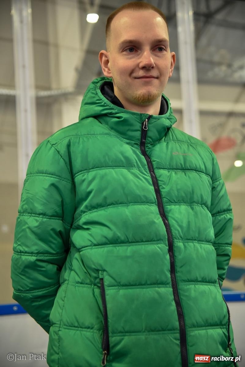 Zdjęcie w galerii na portalu naszraciborz.pl: Lodowisko Piastor zmieniło przeznaczenie. Po ślizgawce czas na gry zespołowe i aktywności ruchowe wiadomości z regionu