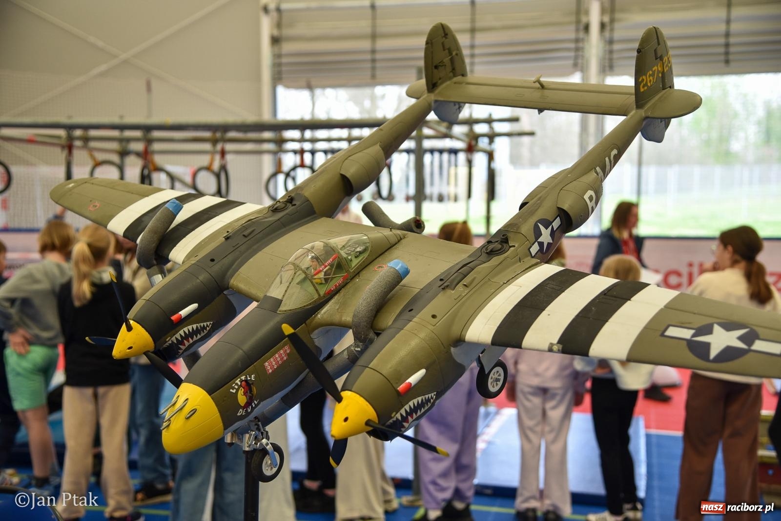 Zdjęcie w galerii na portalu naszraciborz.pl: Lodowisko Piastor zmieniło przeznaczenie. Po ślizgawce czas na gry zespołowe i aktywności ruchowe wiadomości z regionu