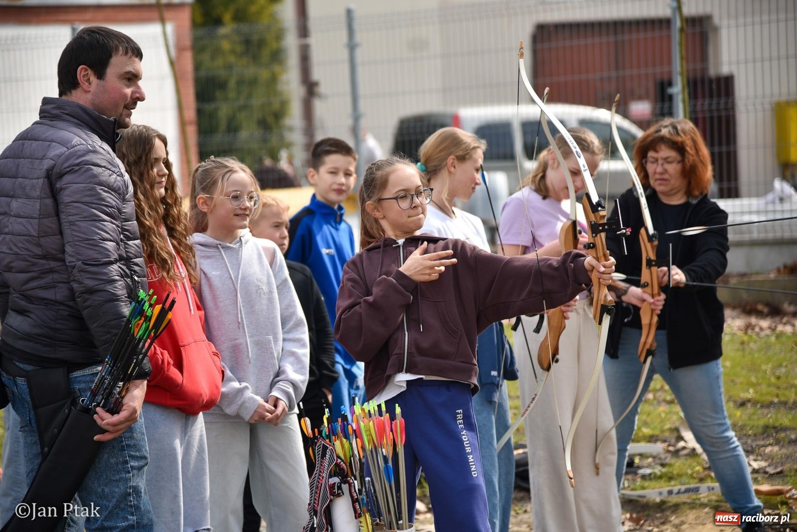 Zdjęcie w galerii na portalu naszraciborz.pl: Lodowisko Piastor zmieniło przeznaczenie. Po ślizgawce czas na gry zespołowe i aktywności ruchowe wiadomości z regionu