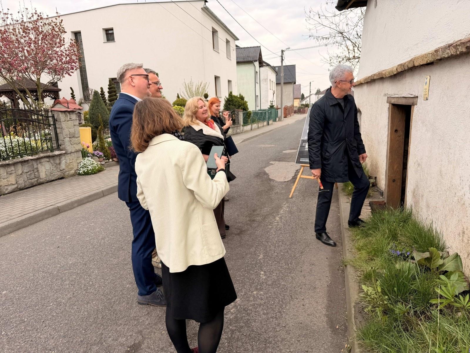 Zdjęcie w galerii na portalu naszraciborz.pl: Międzynarodowy Dzień Ochrony Zabytków uczczony w Raciborzu wiadomości z regionu