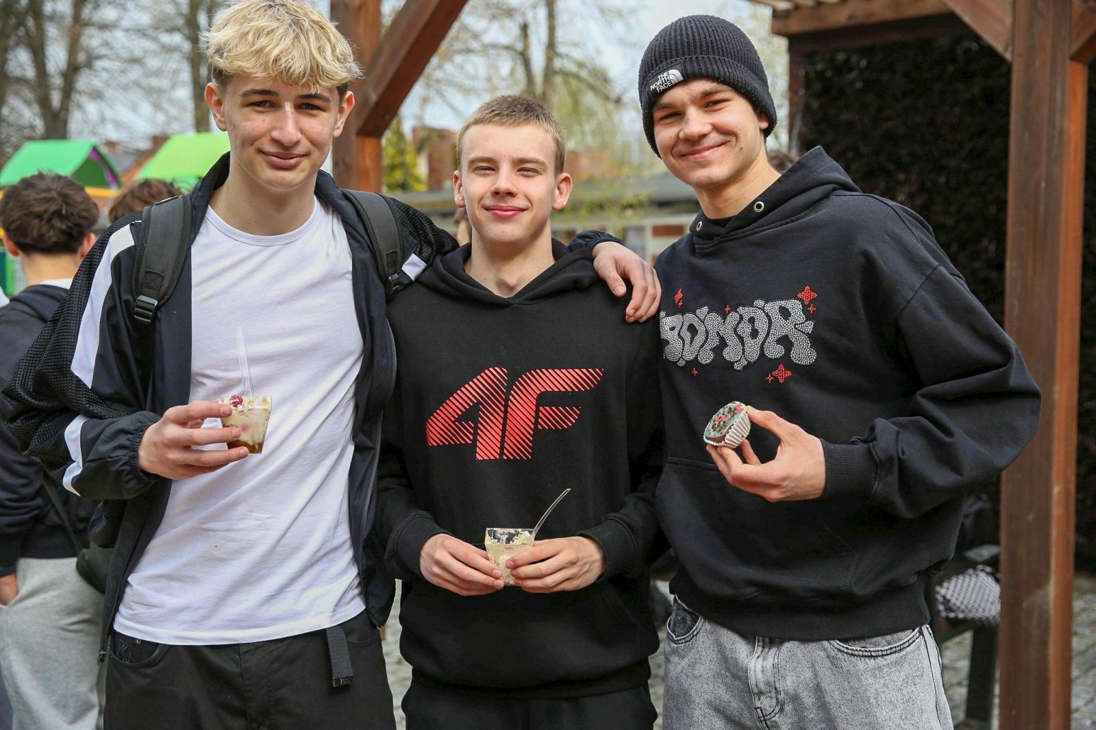 Zdjęcie w galerii na portalu naszraciborz.pl: Śniadanie Mistrzów w Raciborzu. Sport, zdrowie i wspólnota szkolna [WIDEO] wiadomości z regionu