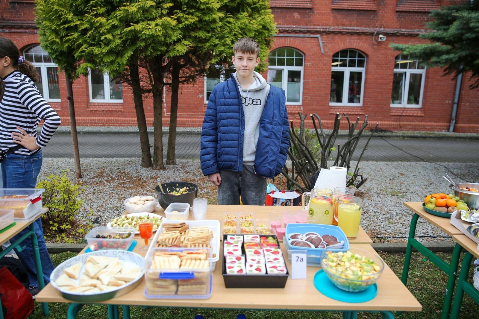 Zdjęcie w galerii na portalu naszraciborz.pl: Śniadanie Mistrzów w Raciborzu. Sport, zdrowie i wspólnota szkolna [WIDEO] wiadomości z regionu