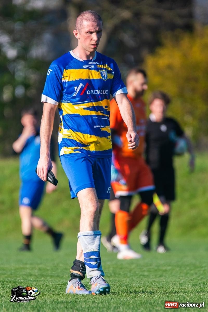 Zdjęcie w galerii na portalu naszraciborz.pl: Walczyli dzielnie, przegrali na finiszu. Poważna kontuzja gracza Gamowa [FOTO] wiadomości z regionu