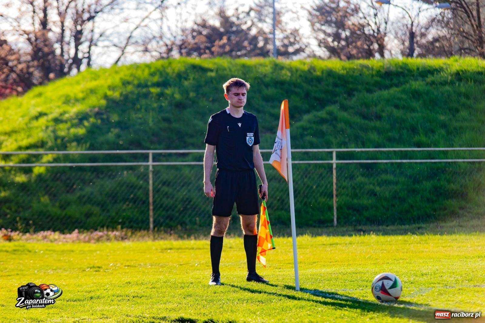 Zdjęcie w galerii na portalu naszraciborz.pl: Walczyli dzielnie, przegrali na finiszu. Poważna kontuzja gracza Gamowa [FOTO] wiadomości z regionu
