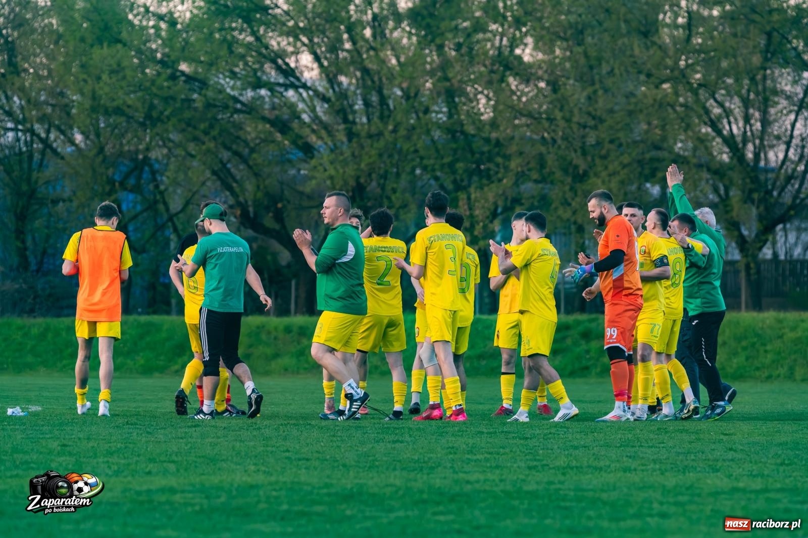 Zdjęcie w galerii na portalu naszraciborz.pl: Walczyli dzielnie, przegrali na finiszu. Poważna kontuzja gracza Gamowa [FOTO] wiadomości z regionu