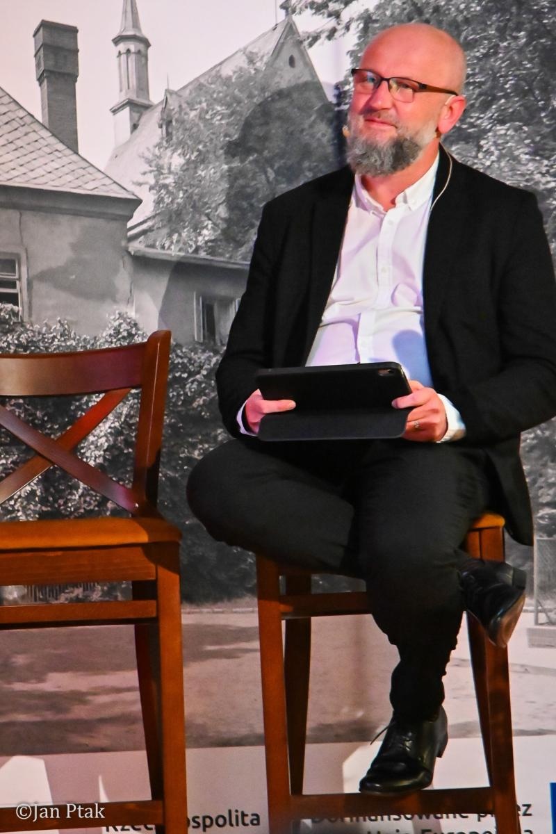 Zdjęcie w galerii na portalu naszraciborz.pl: Winiarstwo, historia i muzyka w Zamku Piastowskim. Wieczór z opowieściami o winnicach Szlaku Bursztynowego wiadomości z regionu