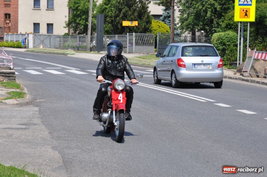 Zdjęcie w galerii na portalu naszraciborz.pl: Patrol Wehrmachtu w Bieńkowicach wiadomości z regionu