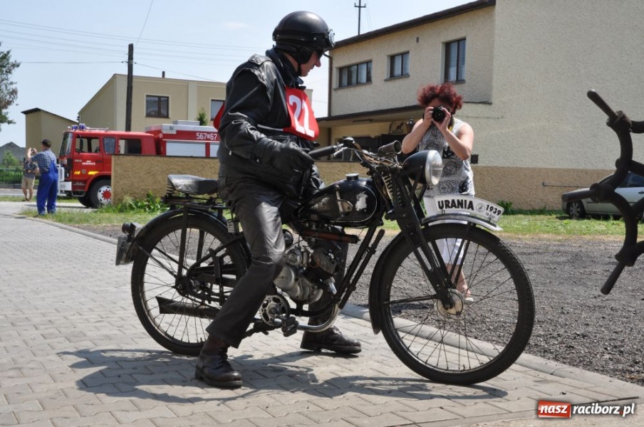 Zdjęcie w galerii na portalu naszraciborz.pl: Patrol Wehrmachtu w Bieńkowicach wiadomości z regionu